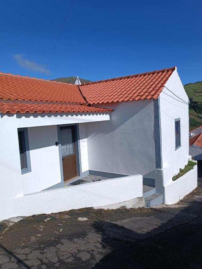 Alojamento Local M&I Lajes das Flores Εξωτερικό φωτογραφία